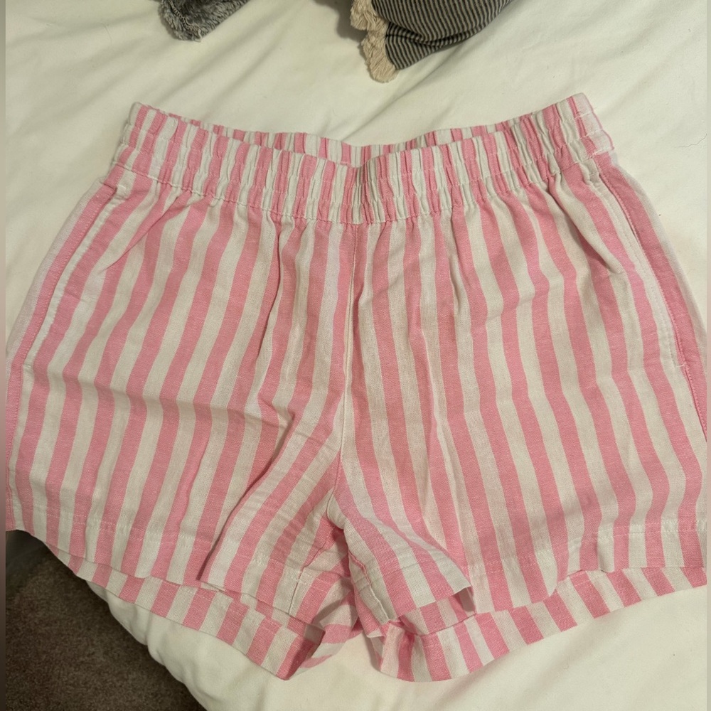 Old Navy Linen Blend Shorts